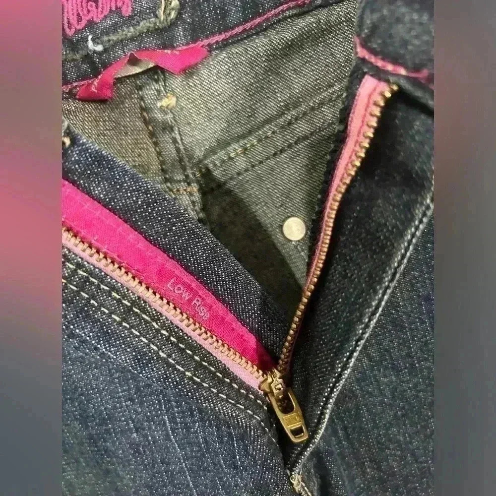 Wrangler Premium Patch jeans. Darker denim wash size 11/12 x 34 length Low Rise - Picture 10 of 12
